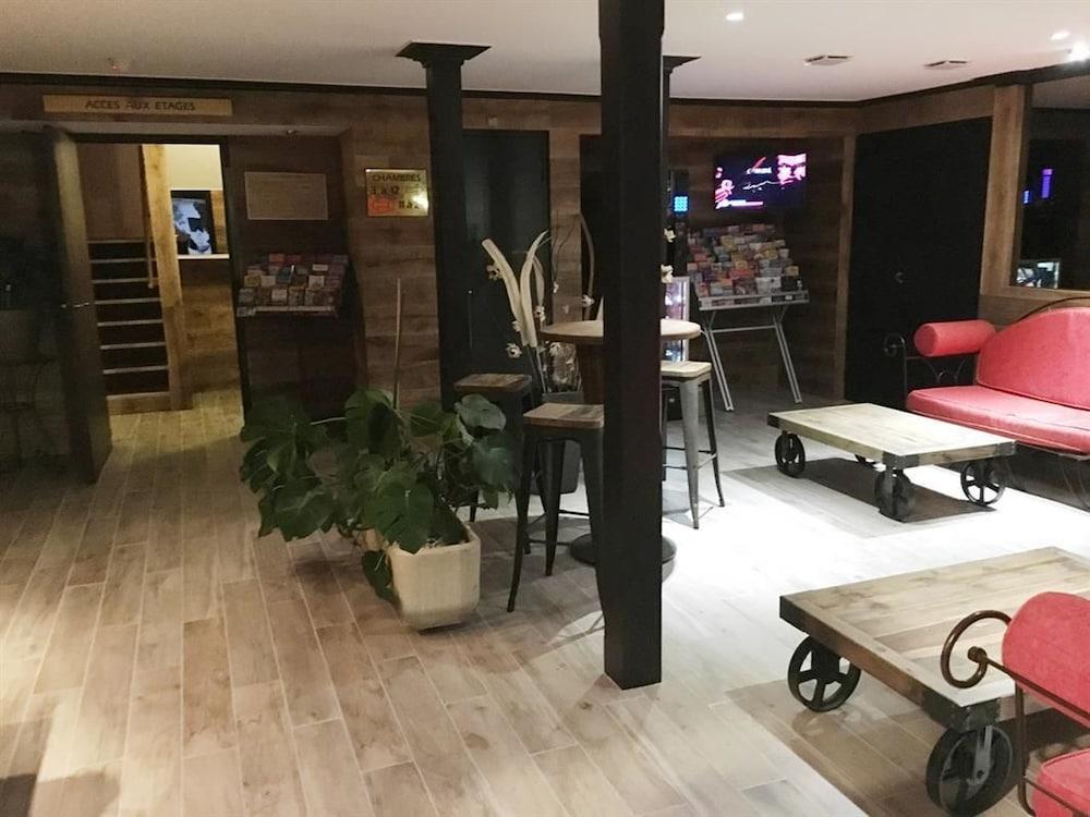 Lou Mistralou Hotel Saint-Andiol Ngoại thất bức ảnh